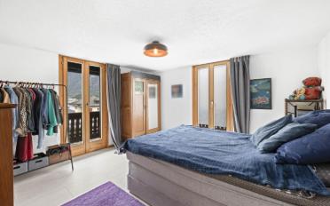 Immeuble résidentiel 10.5 pièces - image - 12