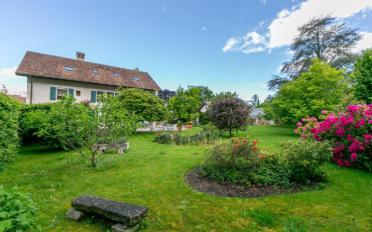 Single house - image - 3