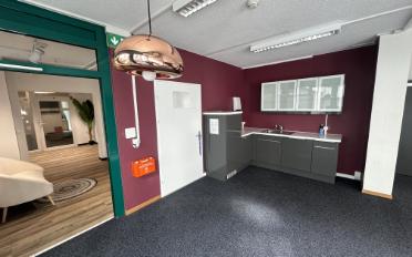 Bureau - image - 8