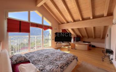 Villa 6.5 pièces - image - 6