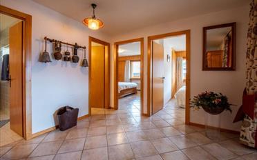 Apartment 4 rooms - image - 8