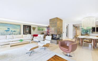 Maison 9 pièces - image - 1