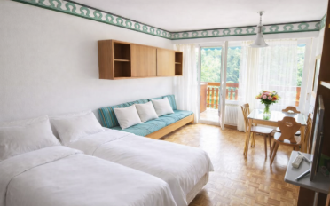 Studio 1 room - image - 1