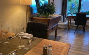 Restaurant 3.5 pièces - image - 5