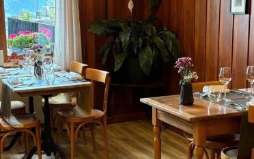 Restaurant 3.5 pièces - image - 4