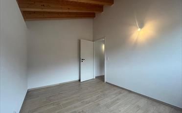 Geschäftshaus 2.5 Zimmer - image - 3
