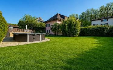 Einfamilienhaus 8.5 Zimmer - image - 2
