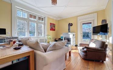 Single house 10.5 rooms - image - 3