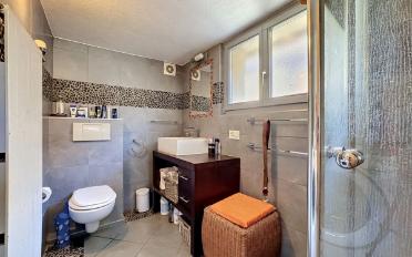 Single house 8 rooms - image - 6