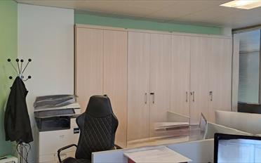 Bureau - image - 12