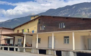Mixed use property - image - 2