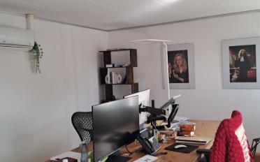Office - image - 11