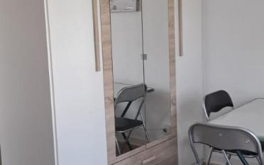 Studio - image - 3