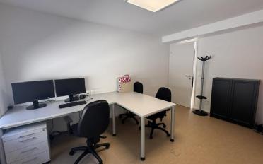 Office - image - 5