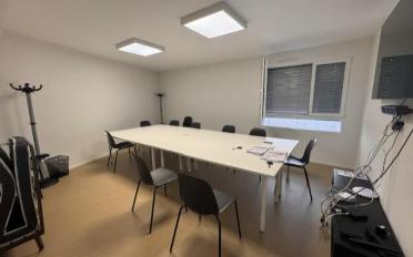 Office - image - 3