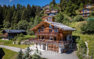 Chalet 7.5 pièces - image - 1