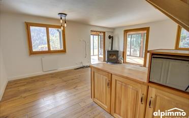 Chalet 5.5 pièces - image - 2