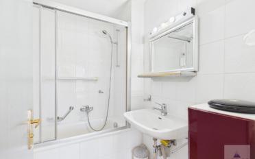 Apartment 4.5 rooms - image - 13