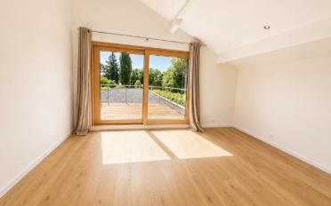 Single house 10 rooms - image - 9