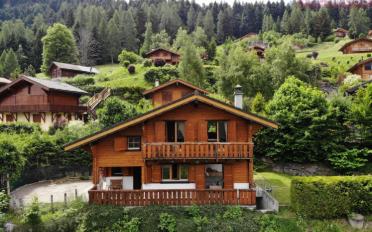 Chalet 4.5 pièces - image - 1