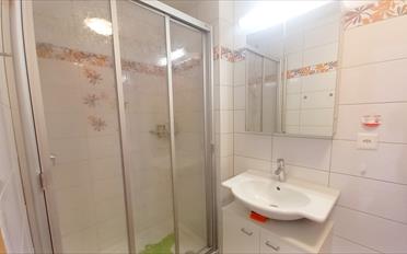 Apartment 4 rooms - image - 12