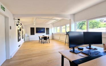 Bureau - image - 2