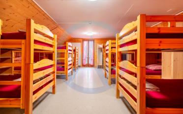Chalet 16 rooms - image - 13