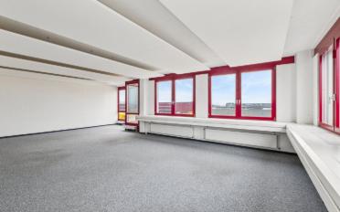 Office - image - 7
