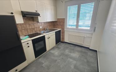 Apartment 4 rooms - image - 3