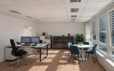 Office - image - 1