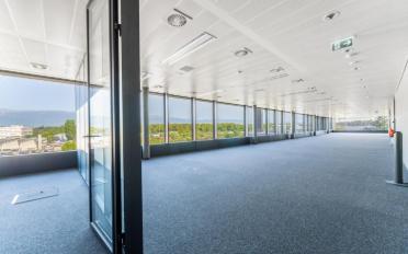 Office - image - 5