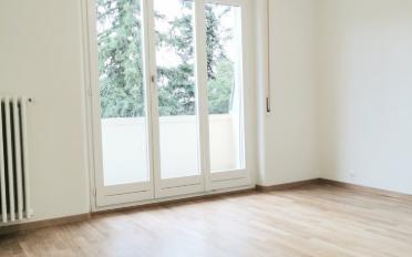 Apartment 4 rooms - image - 9