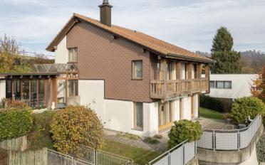 Einfamilienhaus 6.5 Zimmer - image - 1