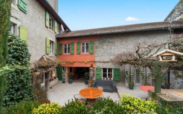 Maison 14 pièces - image - 2