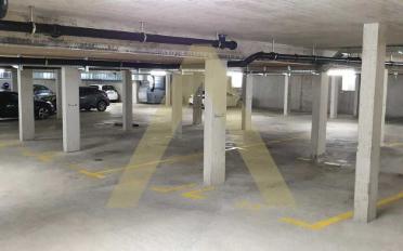 offener Parkplatz - image - 2