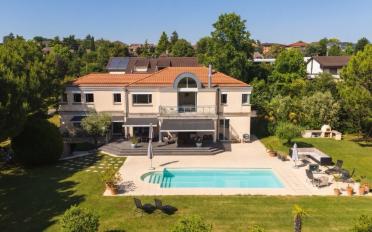 Single house 11 rooms - image - 3