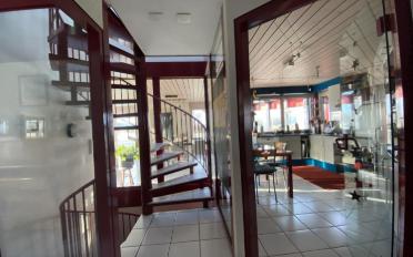 Villa - image - 5