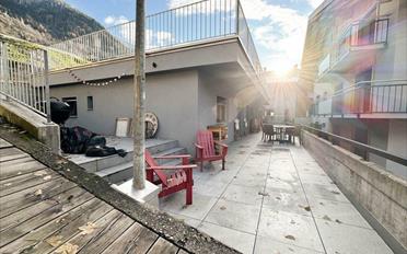 Immeuble mixte - image - 4