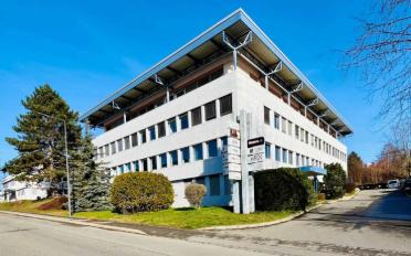 Office - image - 1
