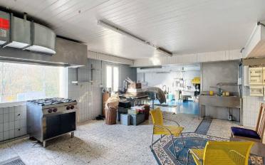 Commercial - image - 2