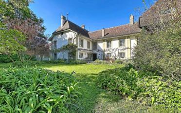 Maison 16 pièces - image - 1