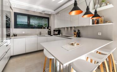Villa 7.5 Zimmer - image - 2