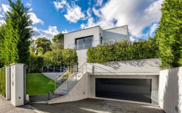 Villa 7.5 Zimmer - image - 11
