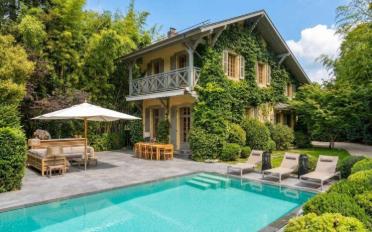 Villa 8 pièces - image - 1