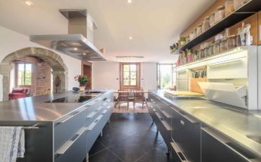 Maison 18 pièces - image - 3