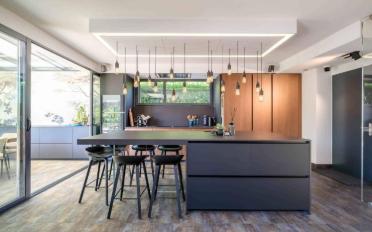 Maison contiguë 7 pièces - image - 4