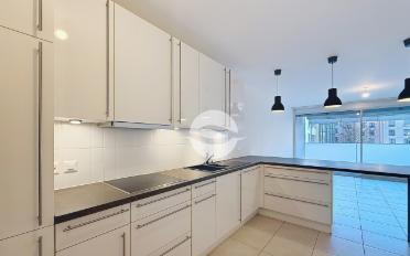 Apartment 5 rooms - image - 3