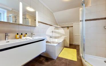 Single house 7.5 rooms - image - 11