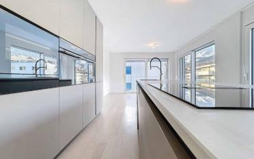 Apartment 4 rooms - image - 2