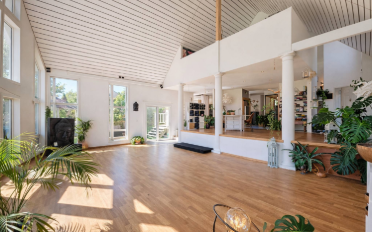 Einfamilienhaus 7.5 Zimmer - image - 1